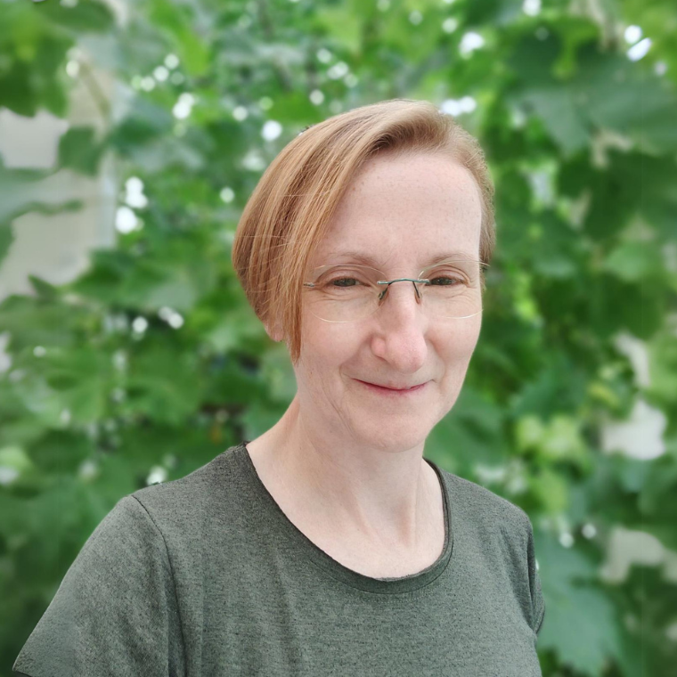 Vörös Andrea